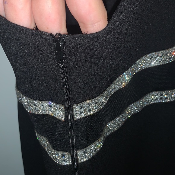 Long black prom dress with halter neck and rhinestone waist - Picture 5 of 9